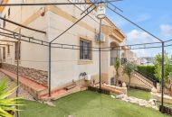 Sale - Bungalow - Orihuela Costa