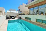 Sale - Villa - Villamartin