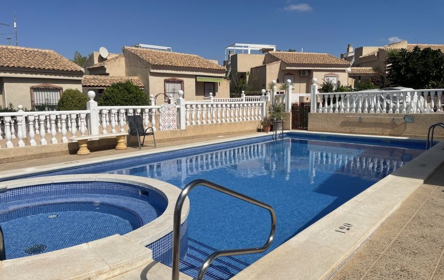 Sale - Villa - Algorfa