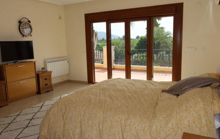 Venta - Villa - Orihuela