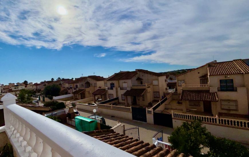 Venta - Villa - Algorfa