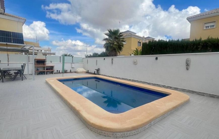 Sale - Villa - Lo Crispin