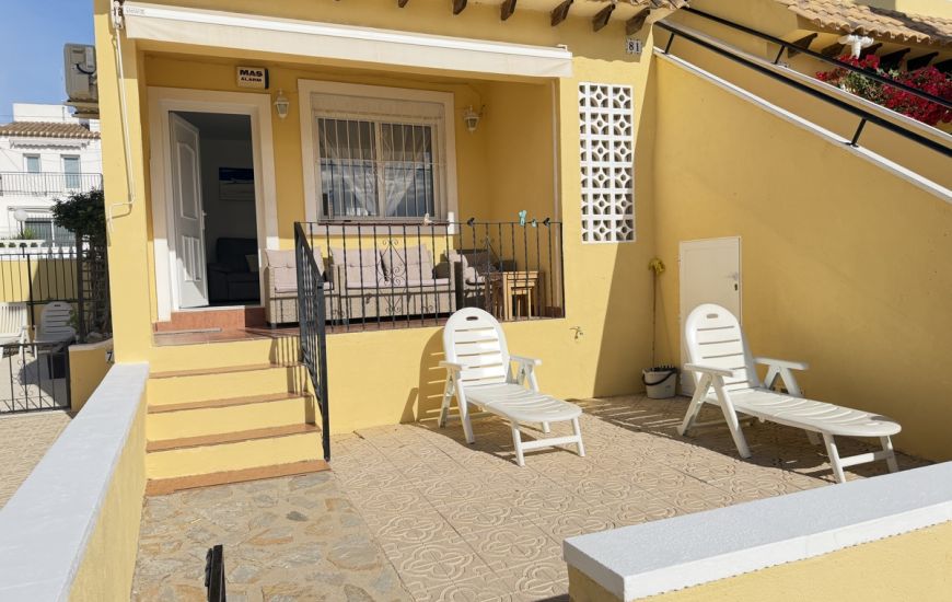 Sale - Apartments - Villamartin