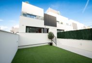 New Build - Townhouse - 