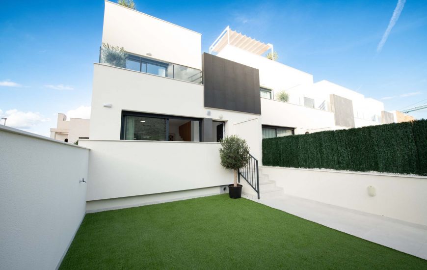 New Build - Townhouse - 