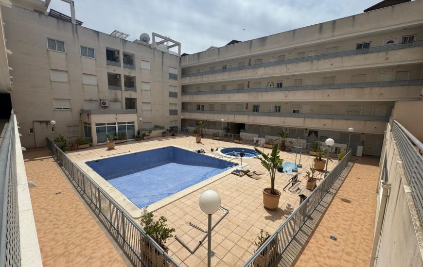 Sale - Apartments - Almoradí - Almoradi