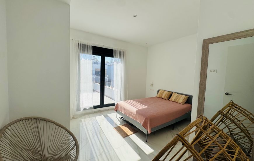 Venta - Villa - Benijofar