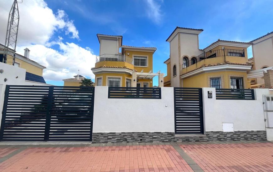 Sale - Villa - Algorfa