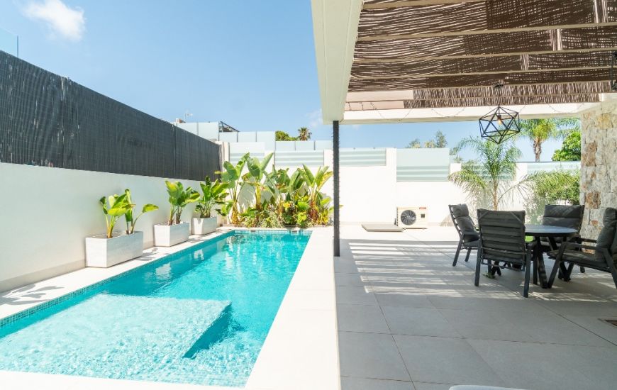 Sale - Villa - Los Balcones