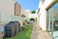 Sale - Villa - Villamartin