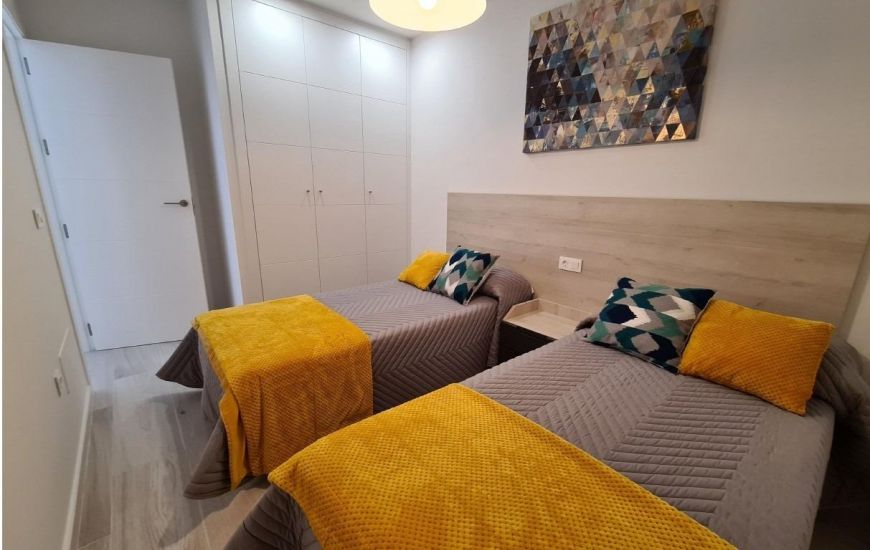 New Build - Townhouse - 