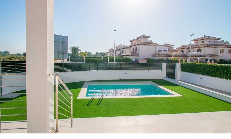Nueva construcción  - Villa - La Marina