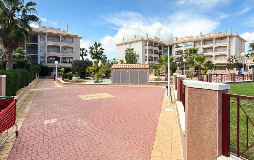 Sale - Apartments - Orihuela Costa