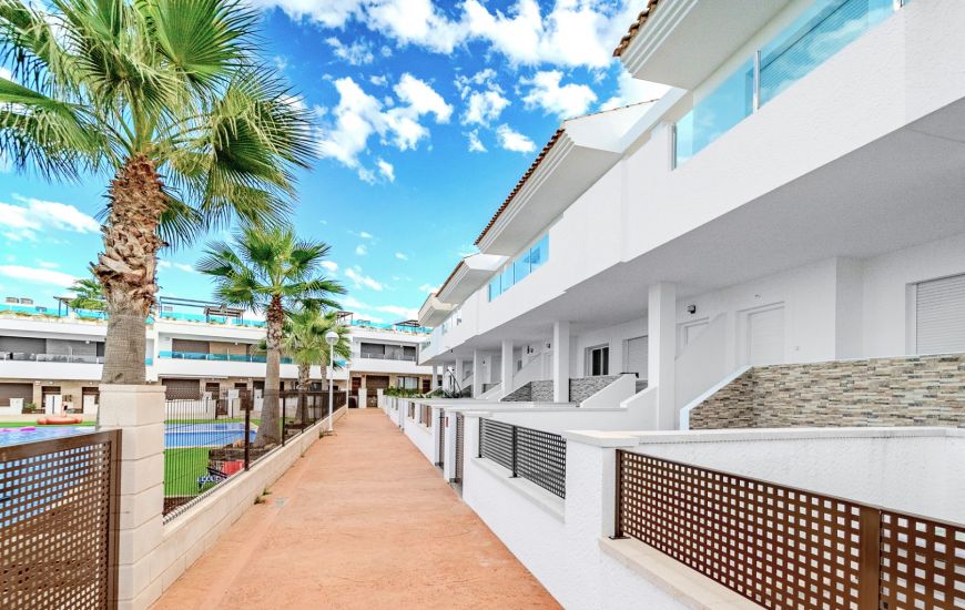 Sale - Rijtjeshuis - Los Balcones