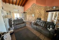 Sale - Villa with annex - Dolores