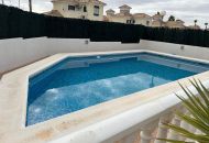 Venta - Villa - Algorfa