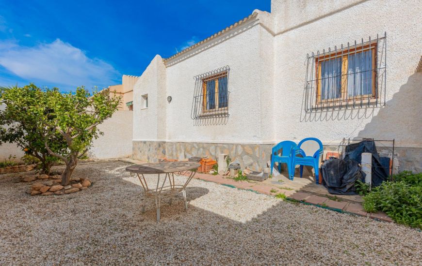 Sale - Villa - Torrevieja