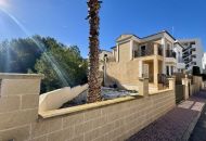 Venta - Villa - Orihuela