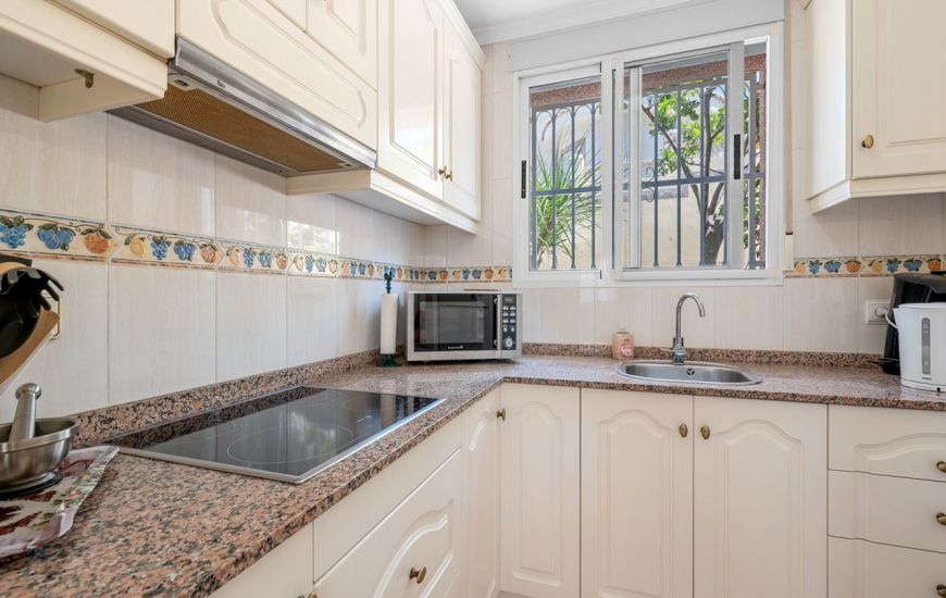 Sale - Villa - Benijófar - 
