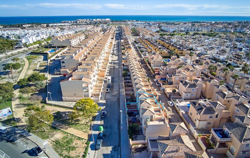 Sale - Adosado - Punta Prima