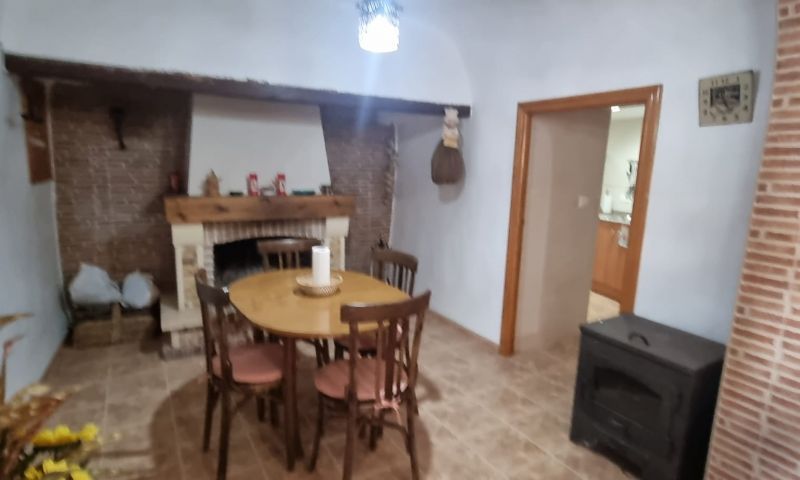 Sale - Country Property - Hondón de las Nieves