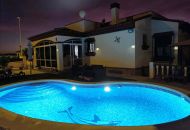 Sale - Villa - Hondón de las Nieves