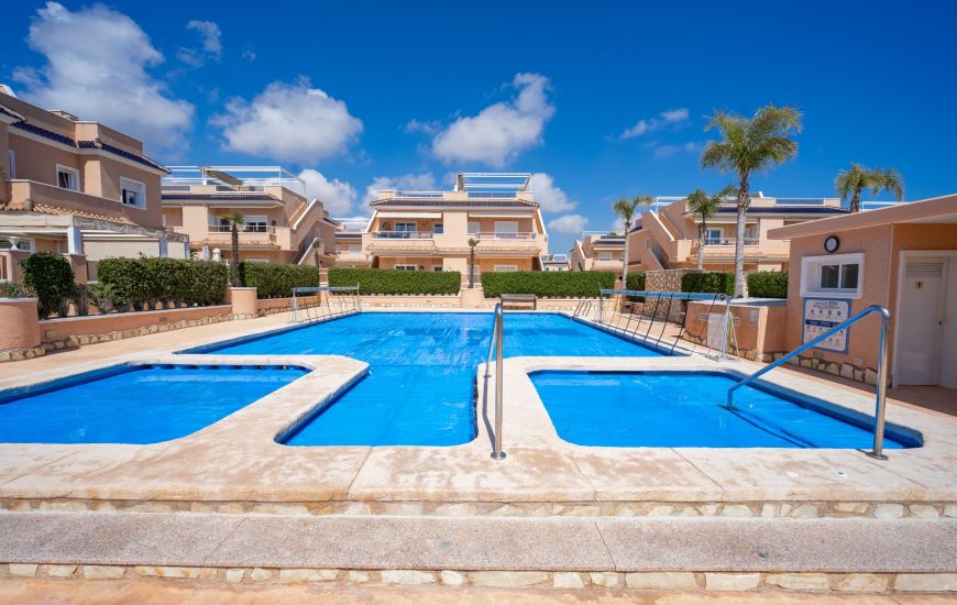 Sale - Rijtjeshuis - Cabo Roig