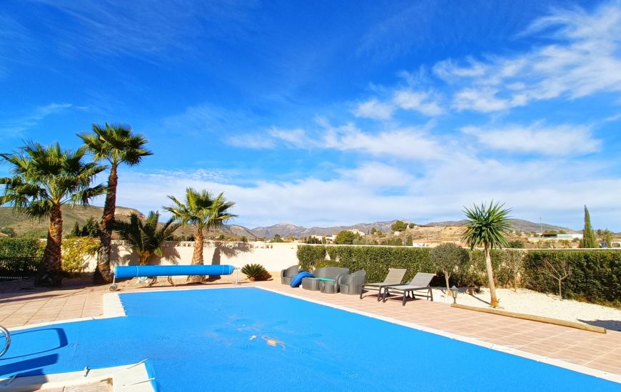 Sale - Country Property - Hondon de los Frailes