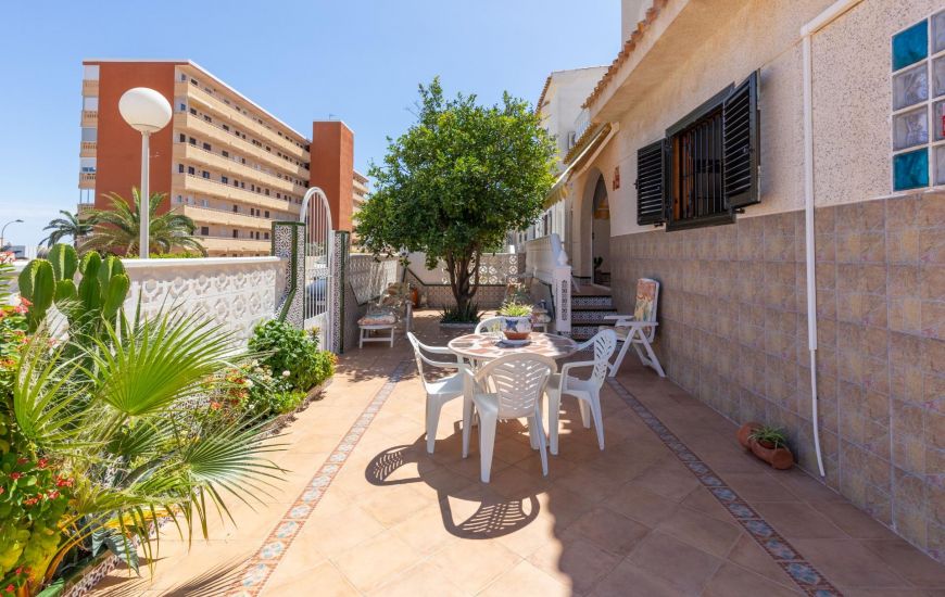 Sale - Villa - Torrevieja