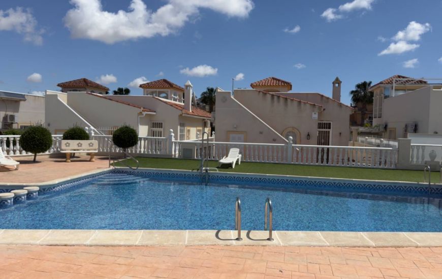 Sale - Villa - Algorfa