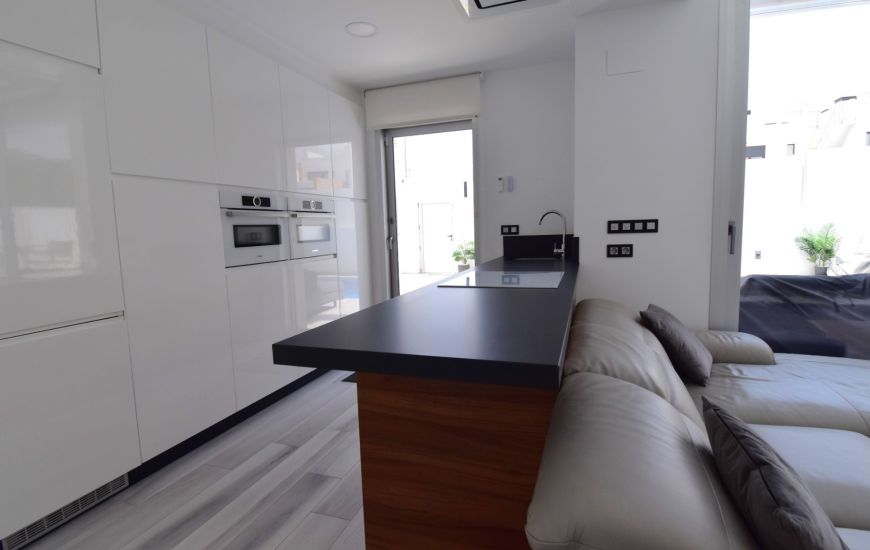 Sale - Villa - Orihuela Costa