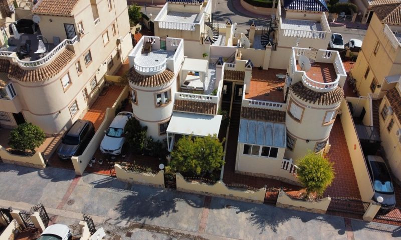 Sale - Villa - Orihuela Costa