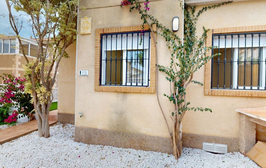 Sale - Townhouse - Villamartin