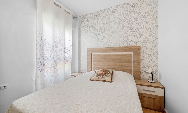 Sale - Apartments - Almoradí - Almoradi