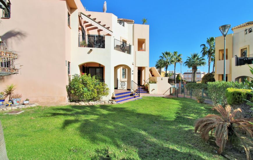 Sale - Apartments - Punta Prima