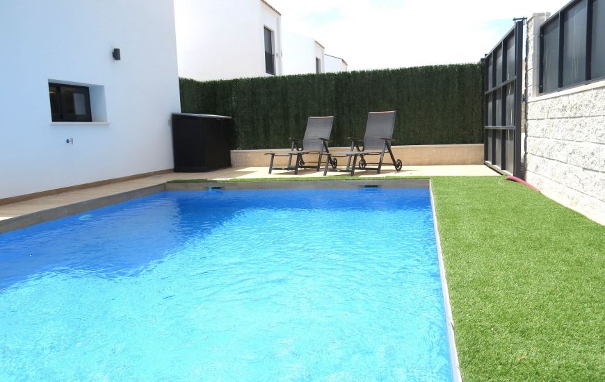 Sale - Villa - Ciudad Quesada