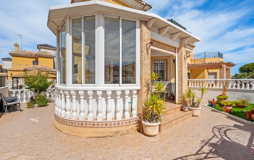Sale - Villa - Algorfa