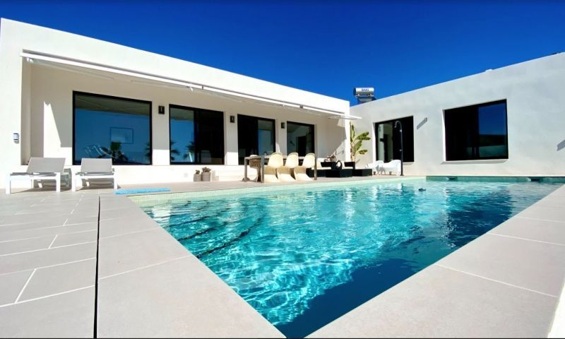 Sale - Villa - Hondón de las Nieves