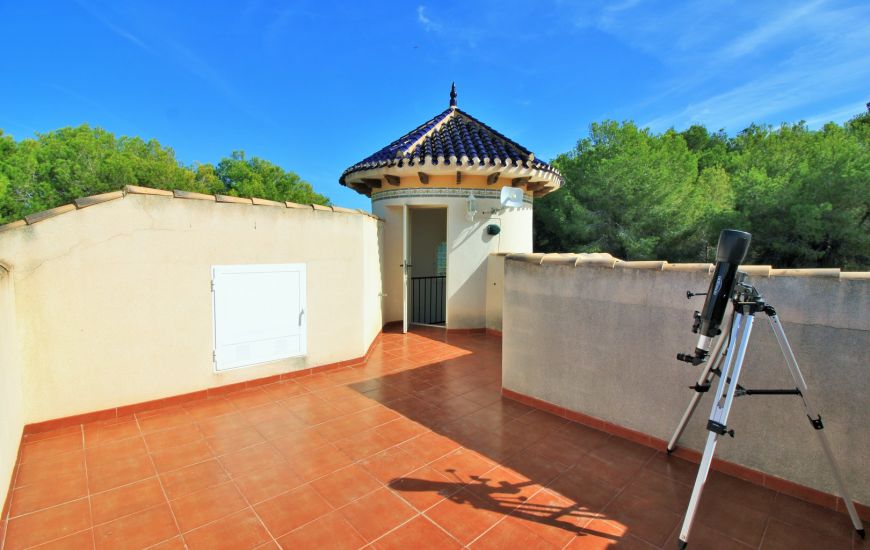 Sale - Villa - Villamartin