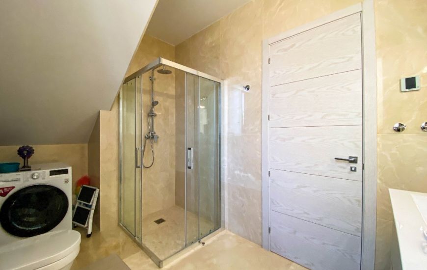 Sale - Villa - La Zenia