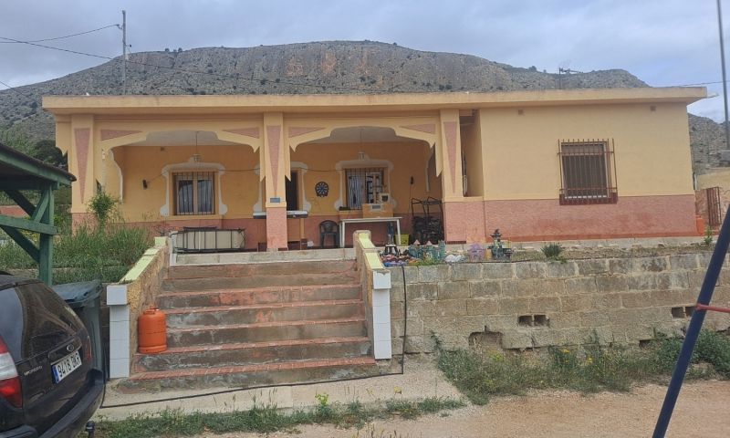 Sale - Villa - Hondón de las Nieves