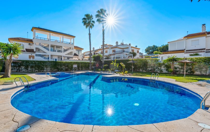 Sale - Ground floor apartment - Pilar de la Horadada