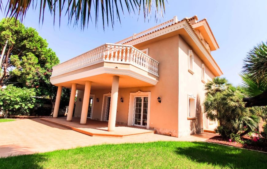 Nueva construcción  - Villa - Cabo Roig