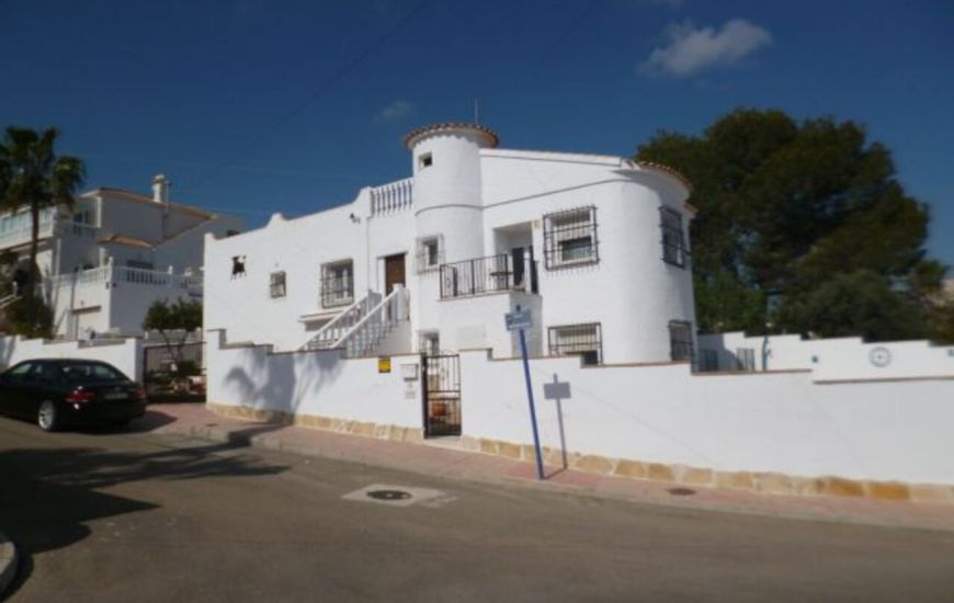Sale - Villa - Villamartin