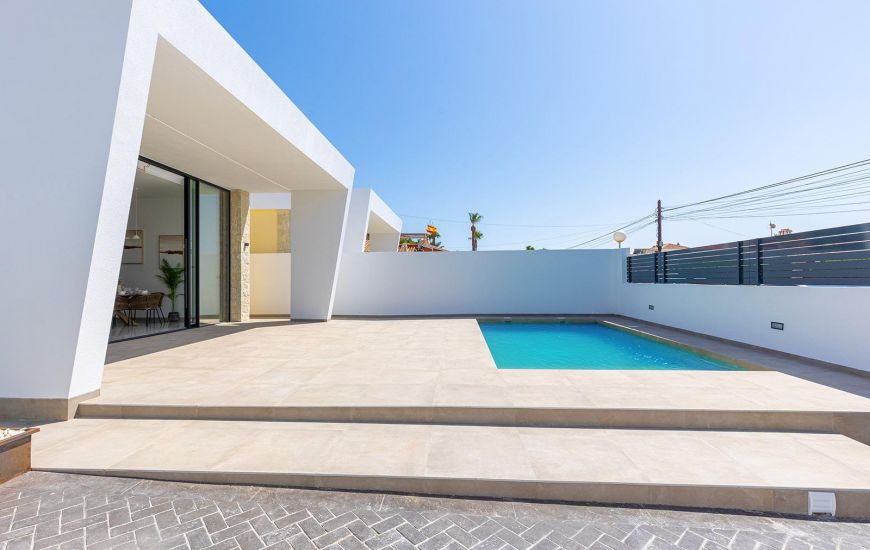 Venta - Villa - Torrevieja