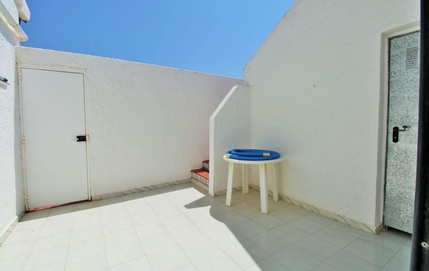 Sale - Villa - Villamartin