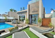 Sale - Villa - Villamartin
