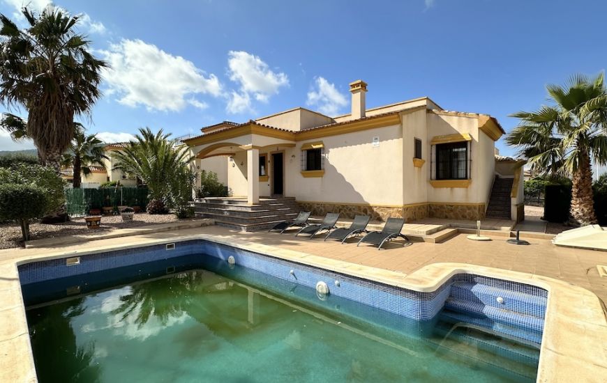 Sale - Villa - Hondón de las Nieves