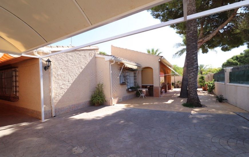 Sale - Villa - Orihuela Costa