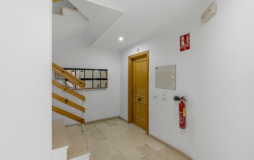 Venta - Ground Floor - Torrevieja